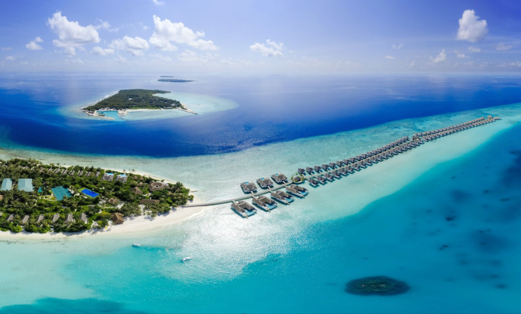 Maldives & its defining shades of green & blue